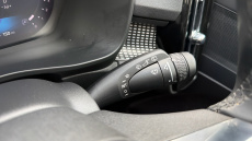 Volvo XC40 2.0 B3P Plus Black Edition 5dr Auto Petrol Estate